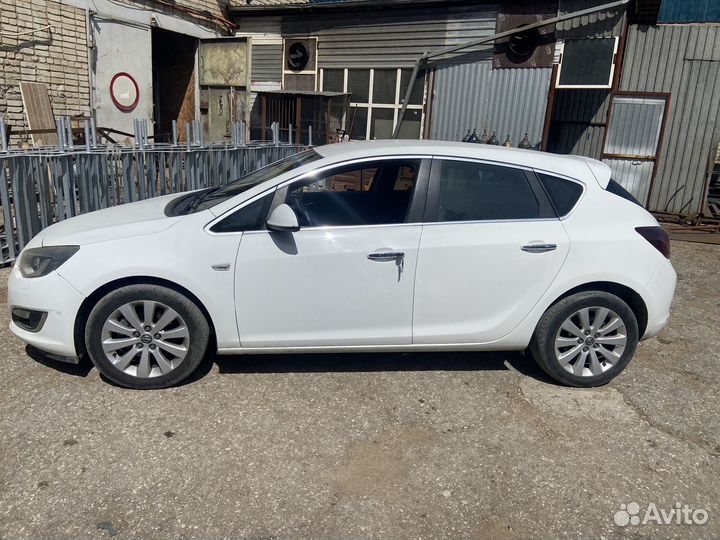Opel Astra рестайлинг 2013, 1.6 турбо в разборе