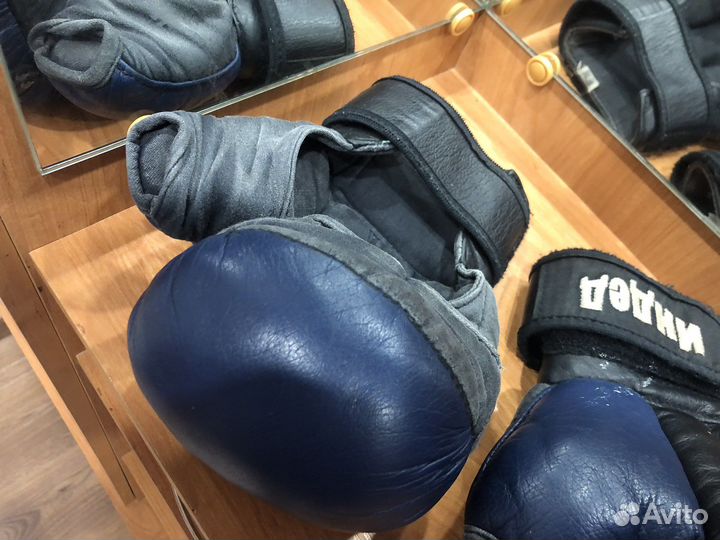 Перчатки для рукопашного боя