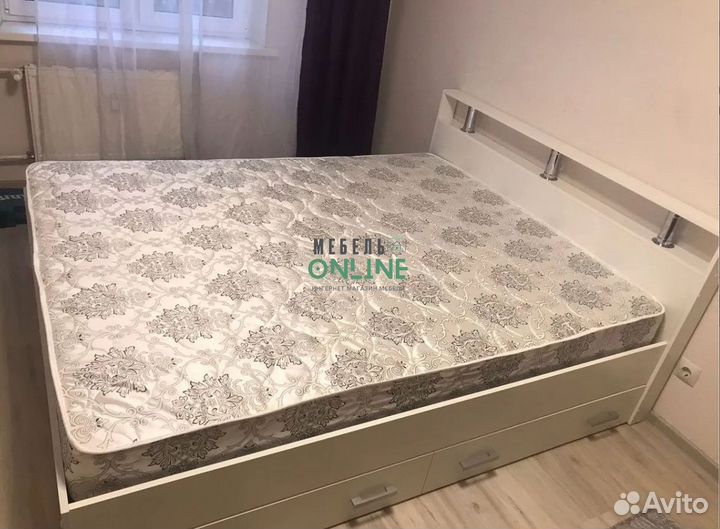 Кровать с ящиками, новая