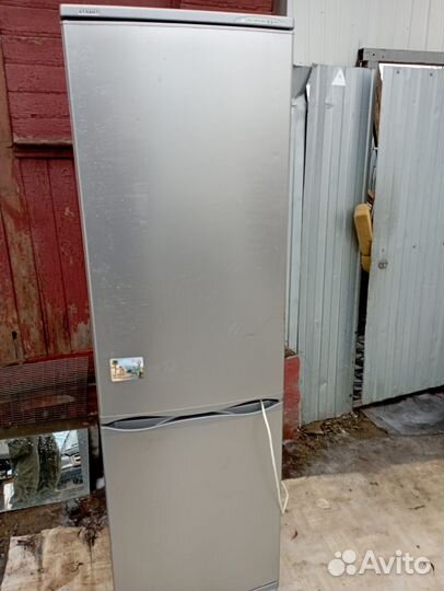 Холодильник индезит