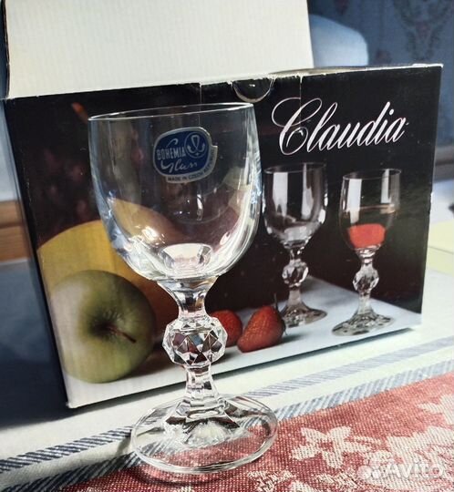 Рюмки в подарочной упаковке чешское стекло