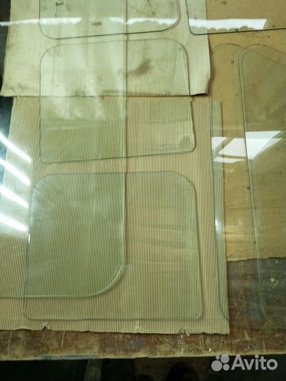 Стекло на УАЗ 31514