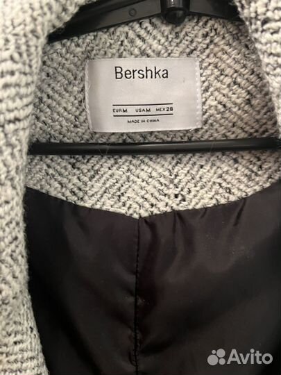 Пальто bershka