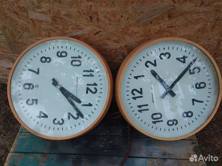 Часы вторичные стрела