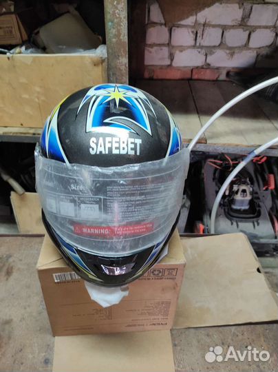 Мотоциклетный шлем