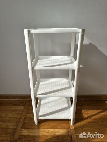 Этажерка для ванной