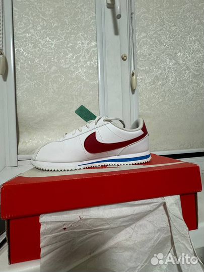 Nike cortez basic sl