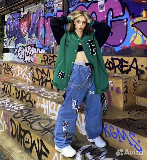 Бомбер зеленый