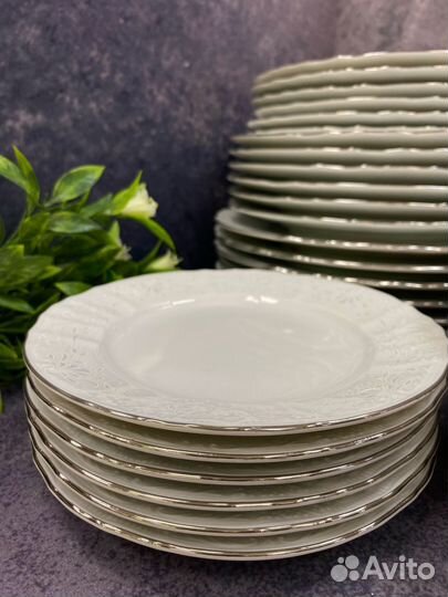 Набор тарелок 