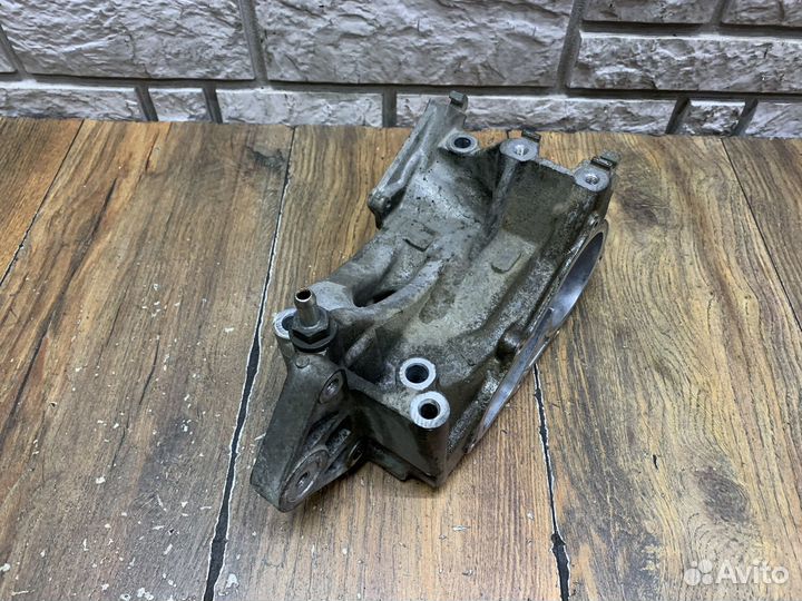 Honda CR-V Корпус насоса водяного (помпы)