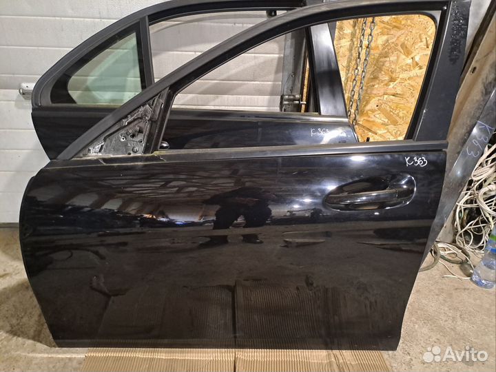 Дверь Mercedes w204