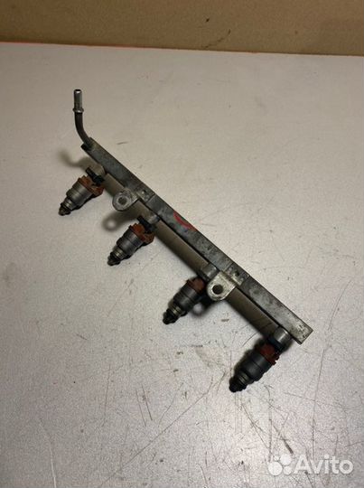 Топливная рампа Chevrolet Lacetti F16D3 2011