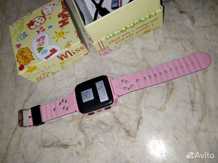 Детские часы-телефон с gps трекером