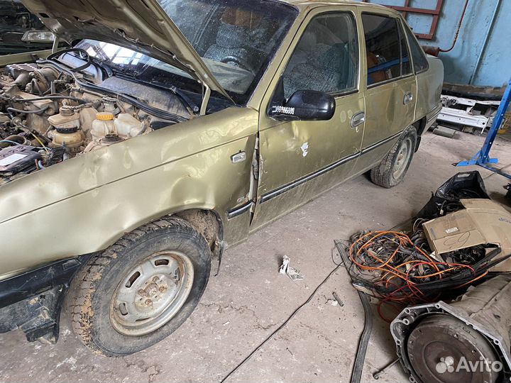 В полном разборе Daewoo Nexia 2007год