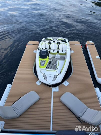 Надувной понтон, плот, платформа