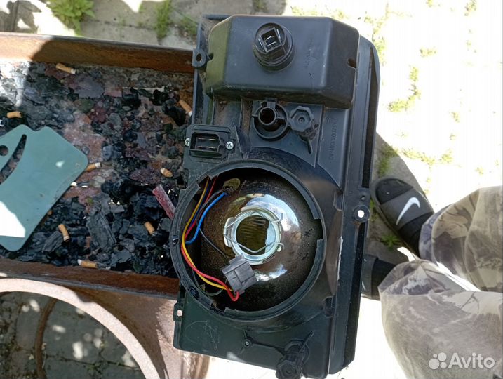 Фара левая ваз 2107-2105