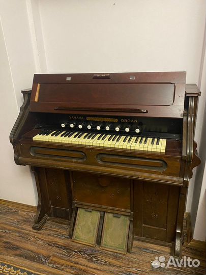 Фисгармония Yamaha