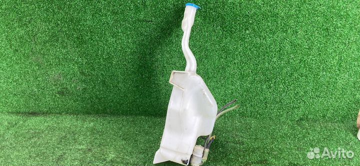 Бачок омывателя Suzuki SX4 1