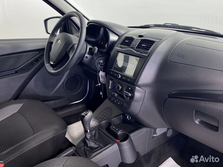 LADA Granta 1.6 МТ, 2024