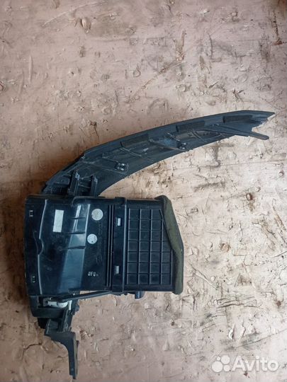 Воздуховод салона Kia Sorento SUV 2.5 D4CB 2009