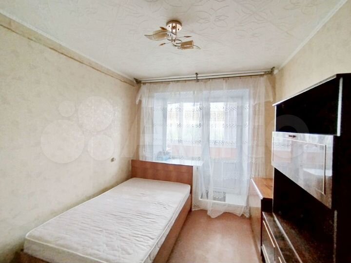 3-к. квартира, 55 м², 3/5 эт.