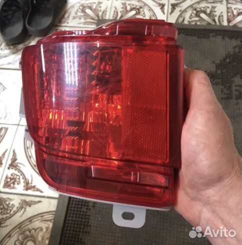 Фонарь бампера Тойота Ленд Крузер 200