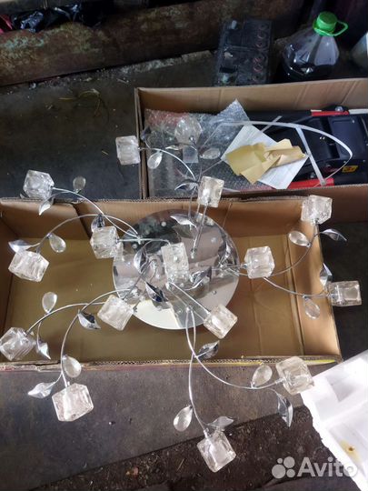 Люстра с пультом