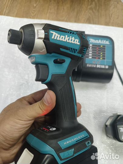 Винтоверт makita DTD 154