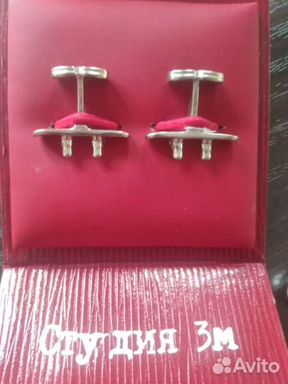 Запонки серебряные