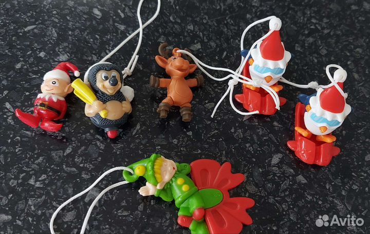 Kinder surprise смурфики и новогодние