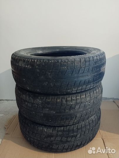 Bridgestone Blizzak Revo2 175/65 R14