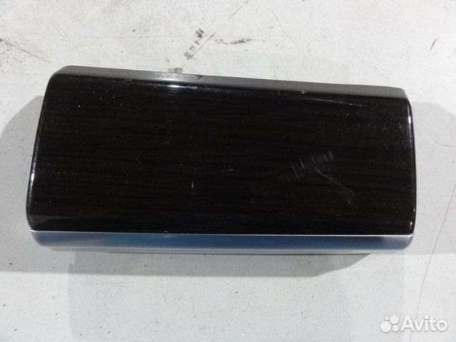 Накладка декоративная на торпедо правая Bmw 7