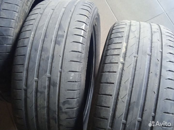 Nokian Tyres Hakka Black 235/55 R17 103Y