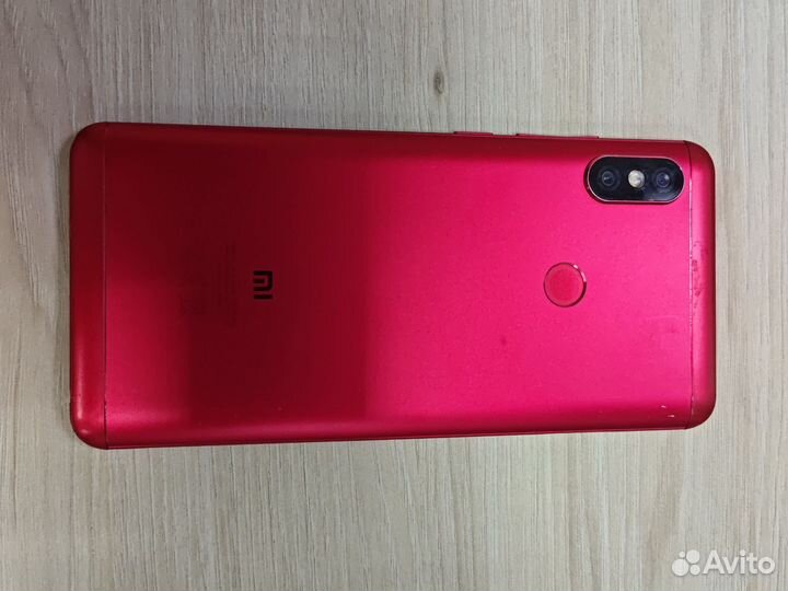 Xiaomi Redmi Note 5, 4/64 ГБ