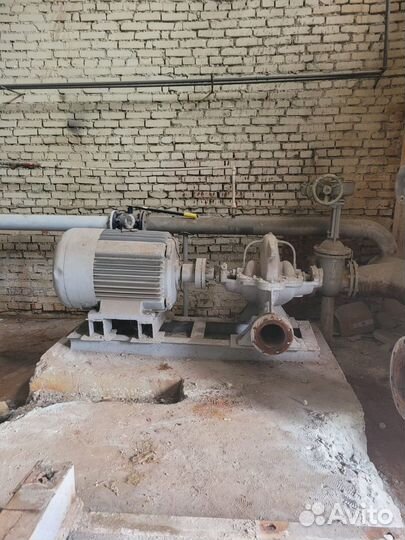 Центробежный насос с электродвигателем