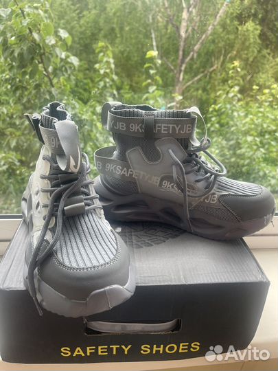 Кроссовки тактические, строительные