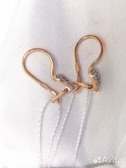 Золотые серьги с фианитом