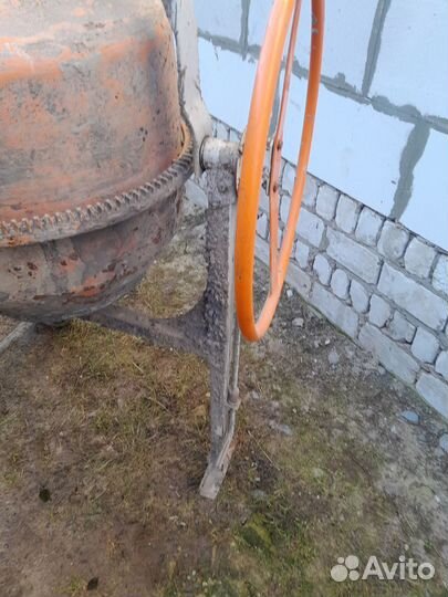 Бетономешалка бу