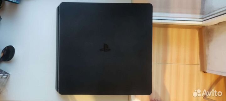 Sony PS4 slim 1tb