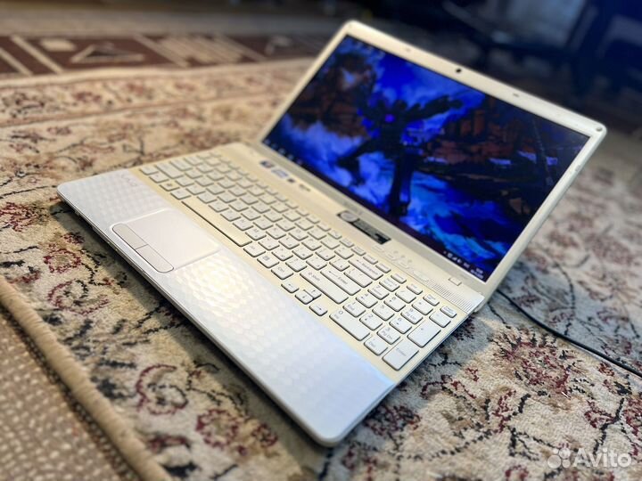 Мощный Ноутбук Sony core i5/8гб/500гб/410m