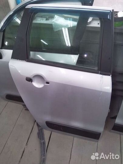 Дверь задняя правая Citroen c3 picasso