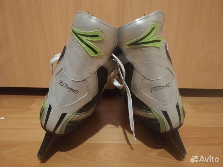 Коньки хоккейные, 41 размер