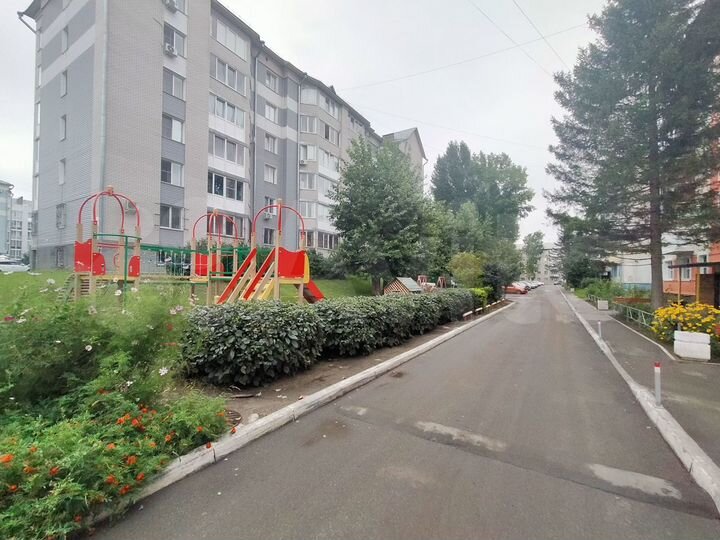 2-к. квартира, 47 м², 2/5 эт.