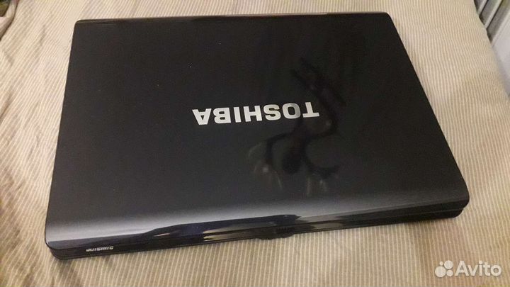 Ноутбук toshiba на запчасти
