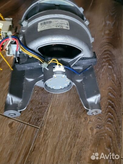 Двигататель стиральной машины