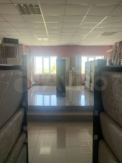 Торговая площадь, 70 м²