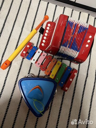Набор музыкальных инструментов
