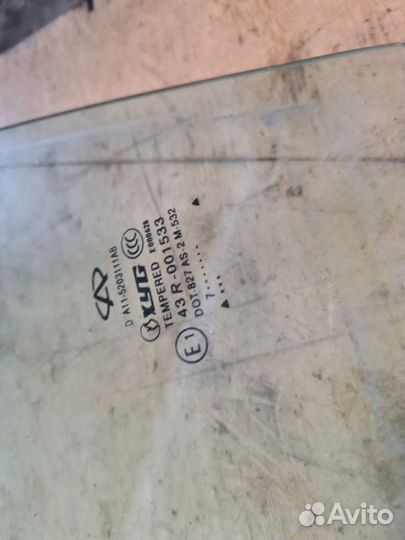 Стекло двери переднее левое Chery Amulet A15 2007