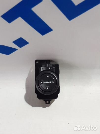 Блок управления зеркалами KIA RIO 3 1.6 ат хетчбек