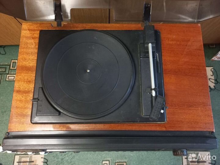 Проигрыватель винила Вега 323 Стерео СССР